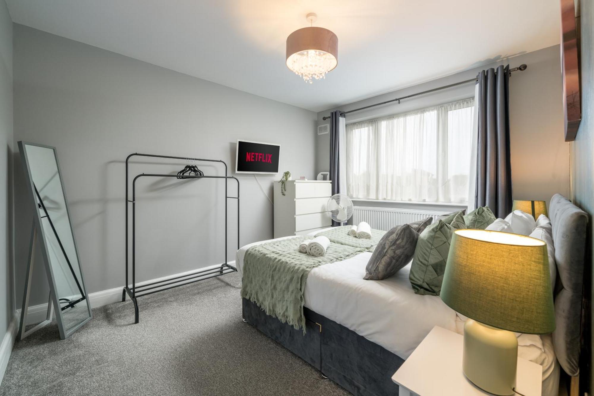 Lux 3Bed Near Wembley With Parking By Oceana Group - Sleeps 8 Leilighet Harrow Eksteriør bilde
